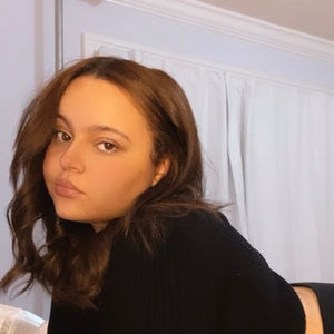 Meet your Posher, Krystal